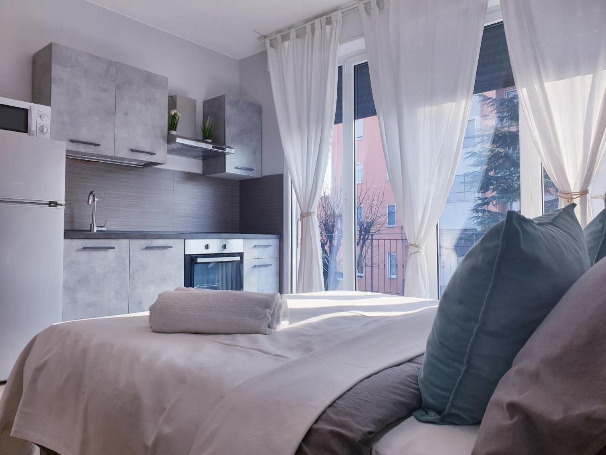Michelangelo Apartments 科马诺 外观 照片
