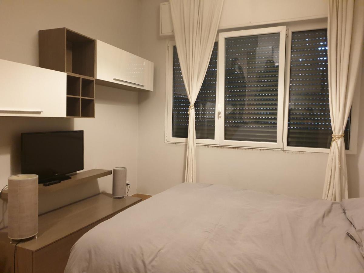 Michelangelo Apartments 科马诺 外观 照片