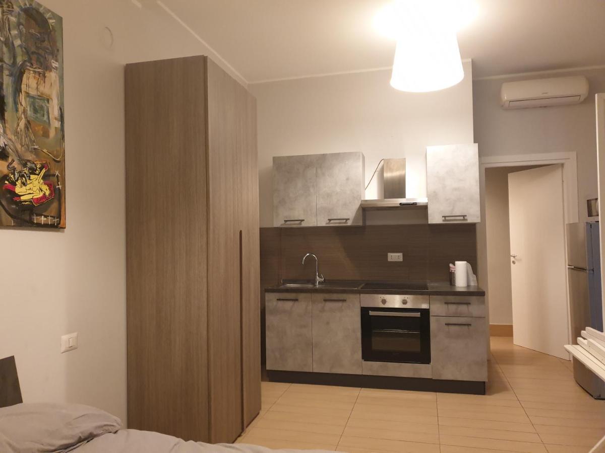 Michelangelo Apartments 科马诺 外观 照片